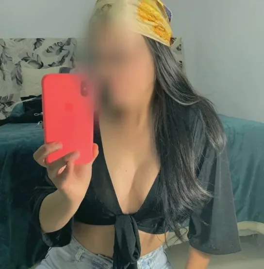 Alba, 31 años