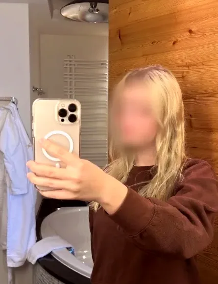 Antonia, 20 años